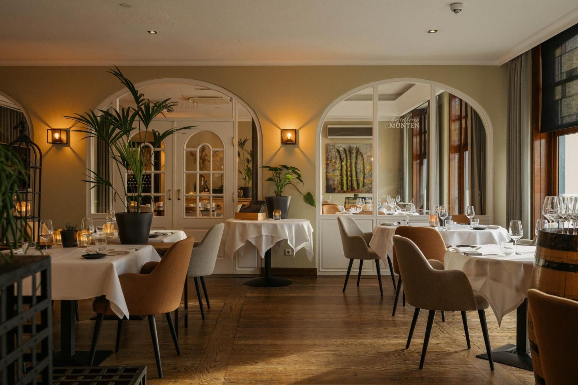 Hotel Munten Weert Kültér fotó
