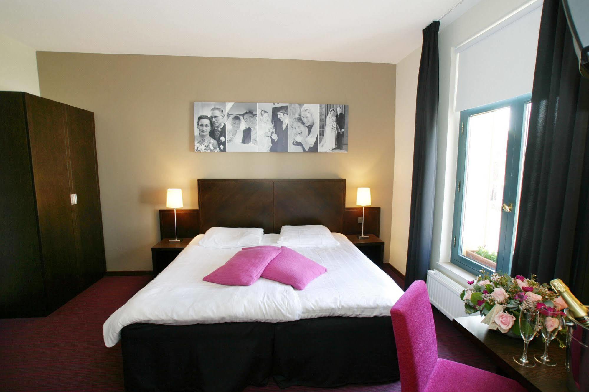 Hotel Munten Weert Kültér fotó