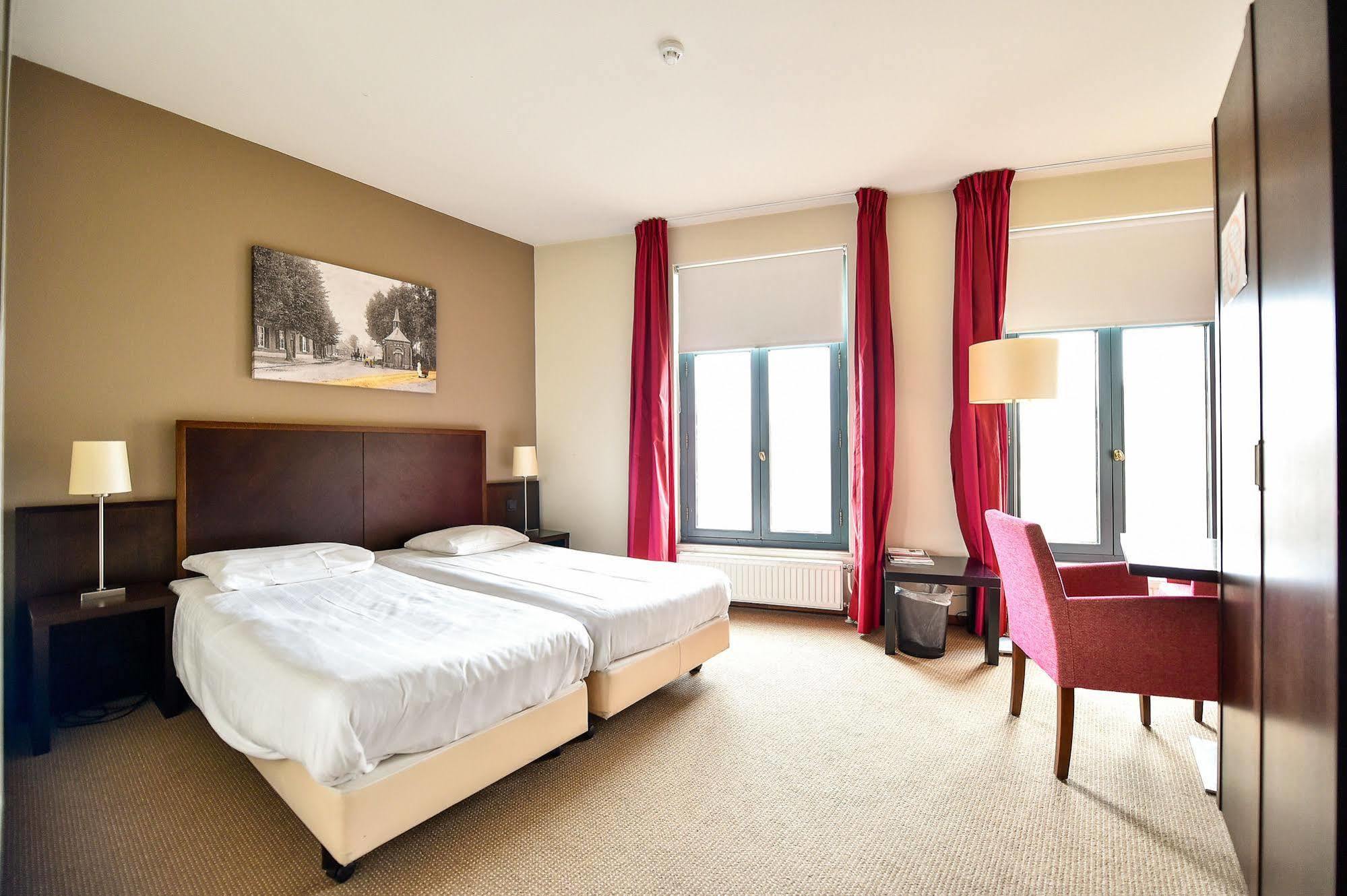 Hotel Munten Weert Kültér fotó