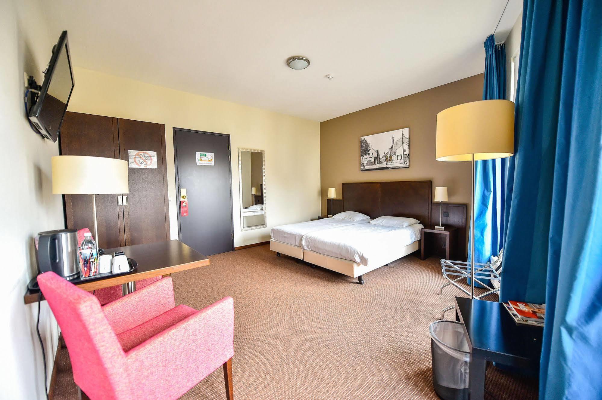 Hotel Munten Weert Kültér fotó