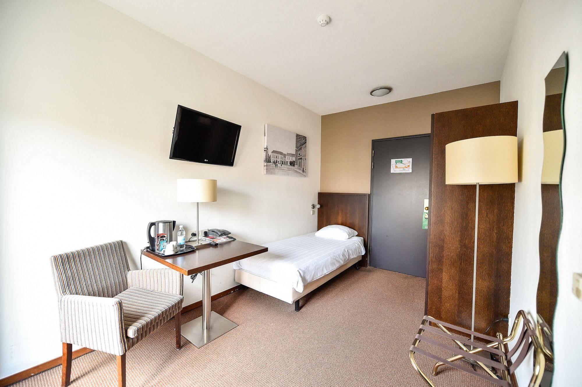 Hotel Munten Weert Kültér fotó
